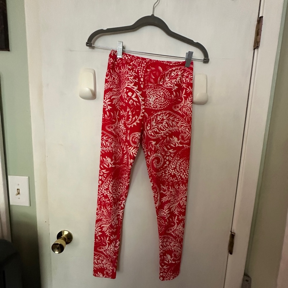 LuLaRoe Red and White Paisley Leggings